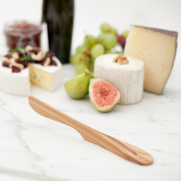AirSpreader™ Self- Standing Spreader Knife Large, Solid Olive Wood