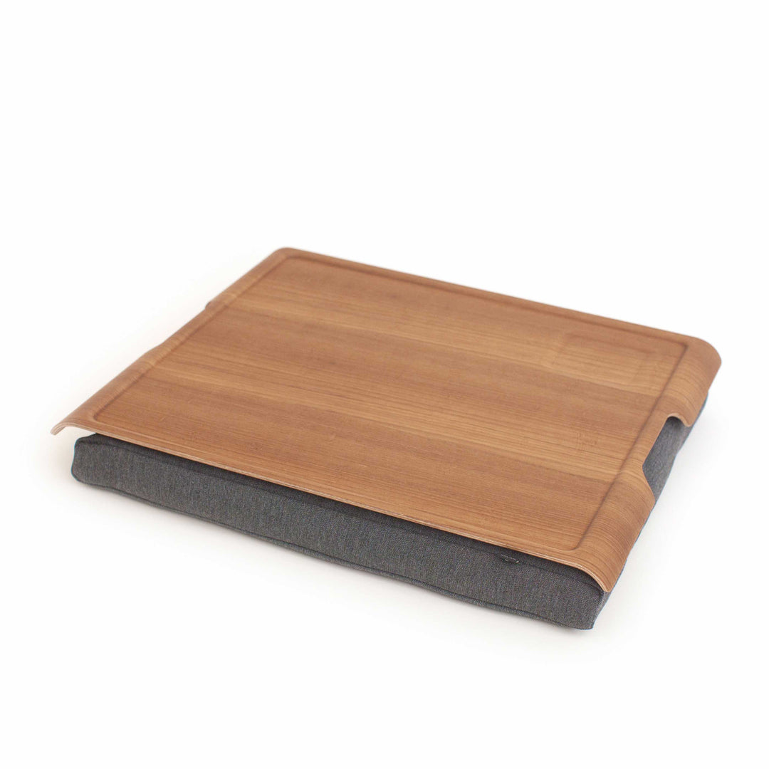 Laptray Anti-Slip. Large
Teak wood
Salt & Pepper Gray cushion. Non-slip surface