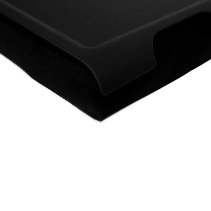 Laptray Anti-Slip. Large 
Matte Black tray. Black cushion 
Non-slip surface