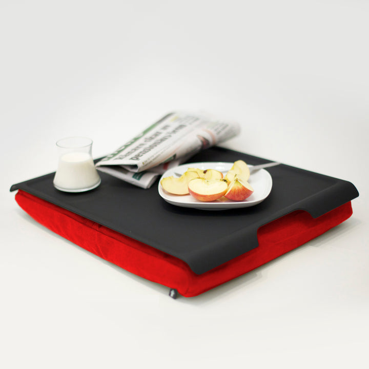 Laptray Anti-Slip. Large 
Matte Black tray. Red cushion 
Non-slip surface