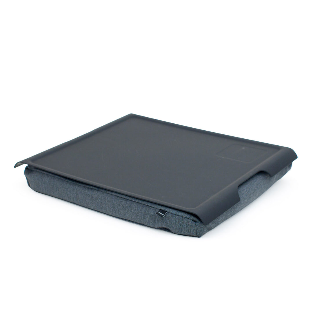 Laptray Anti-Slip. Large
Matte Black tray
Salt & Pepper Gray cushion. Non-slip surface