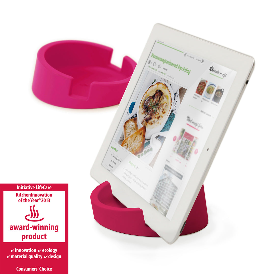 Kitchen Tablet Stand
Cookbook stand for Tablets and Smart Phones
Pink. Silicone (recyclable)