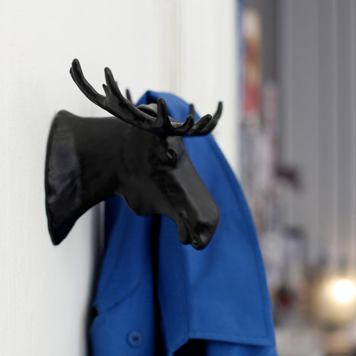 Wall hanger, Moose Hook
Matte black 
Lacquered cast zink